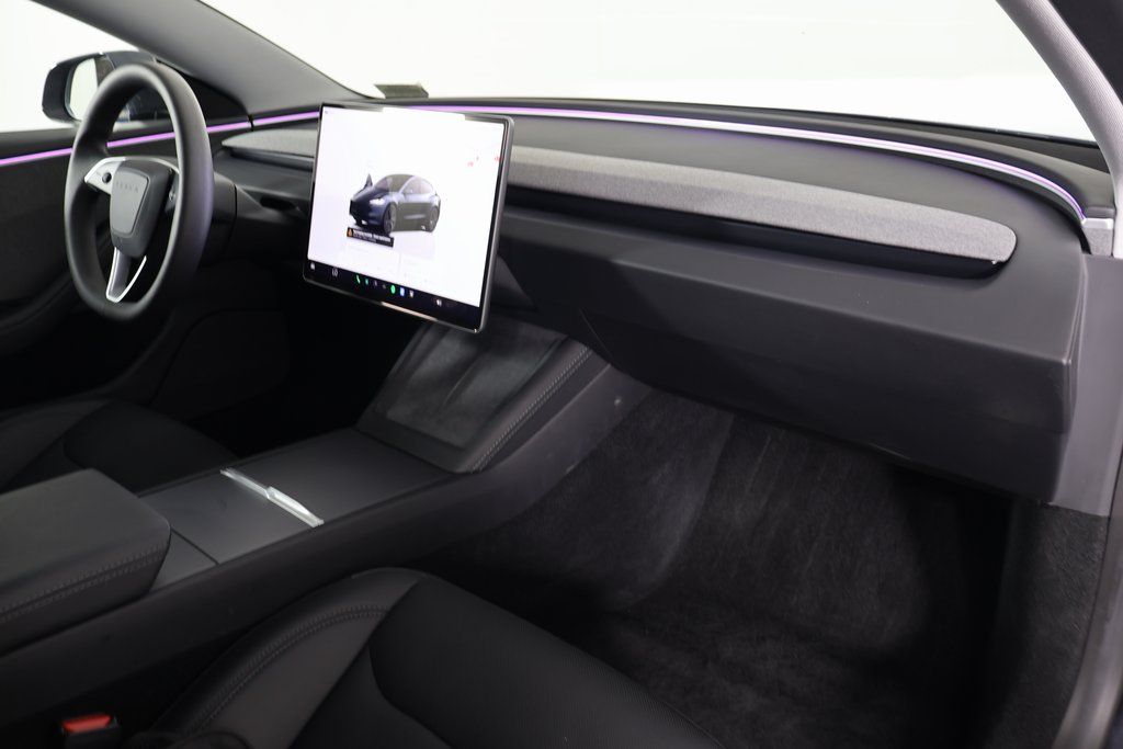 Thumbnail: 2024 Tesla Model 3 - 9