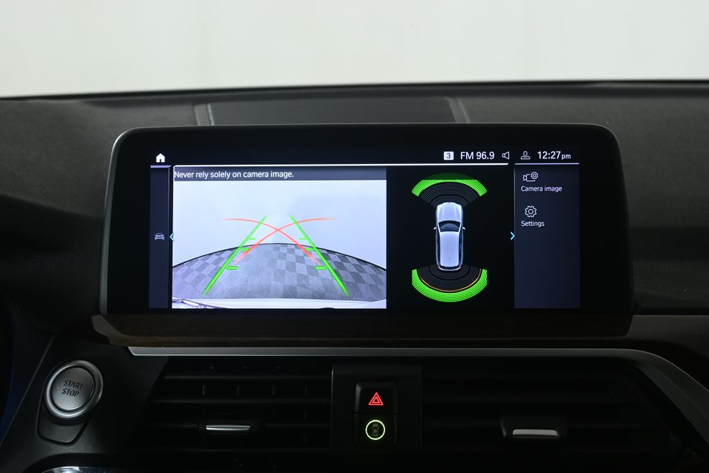 Thumbnail: 2021 BMW X3 - 23
