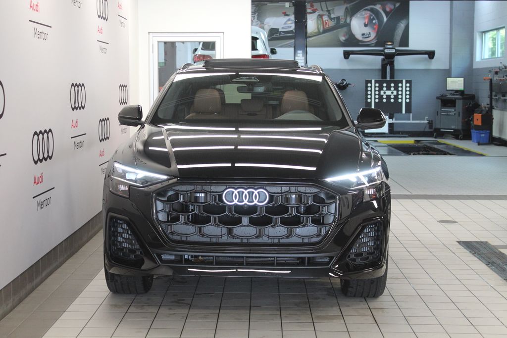 Thumbnail: 2027 Audi Q8 - 9