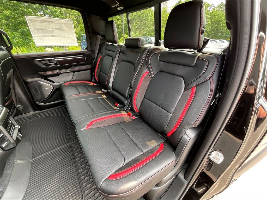 2026 Ram 1500 — photo 15