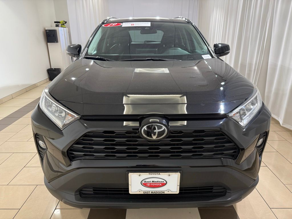 Thumbnail: 2019 Toyota RAV4 - 7