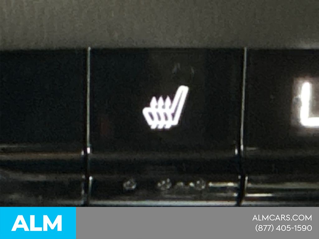 Used 2025 Black Chevrolet LT image 34