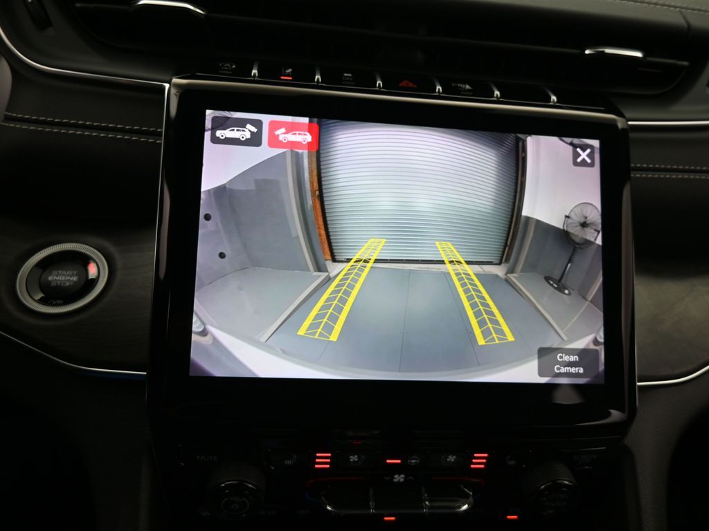 Used 2024 Silver Zynith Jeep Overland image 24