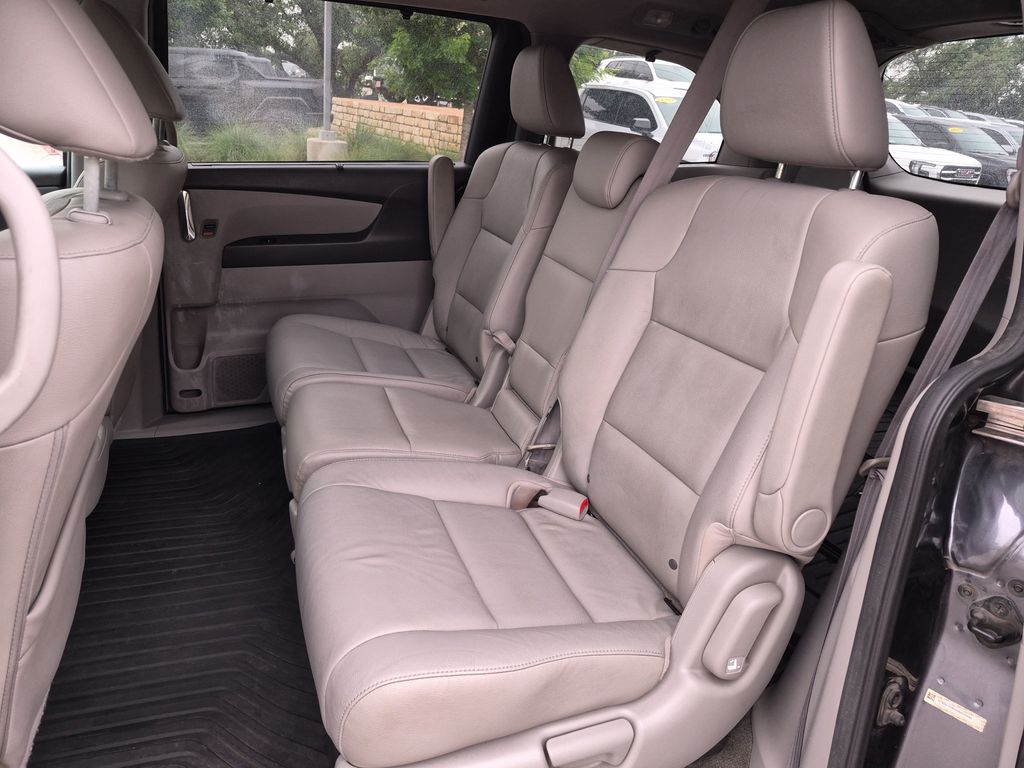 Used Car 2017 Honda Odyssey  Ex-l For Sale Under $15,000 In Austin, Texas