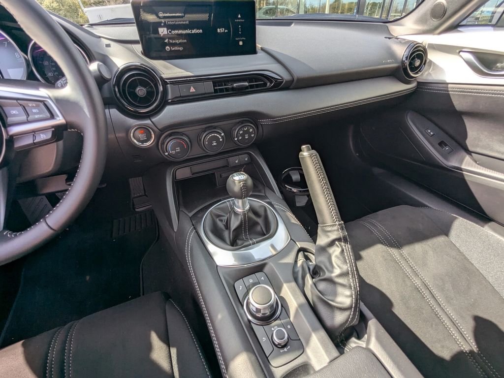 2025 Mazda MX-5 Miata Club