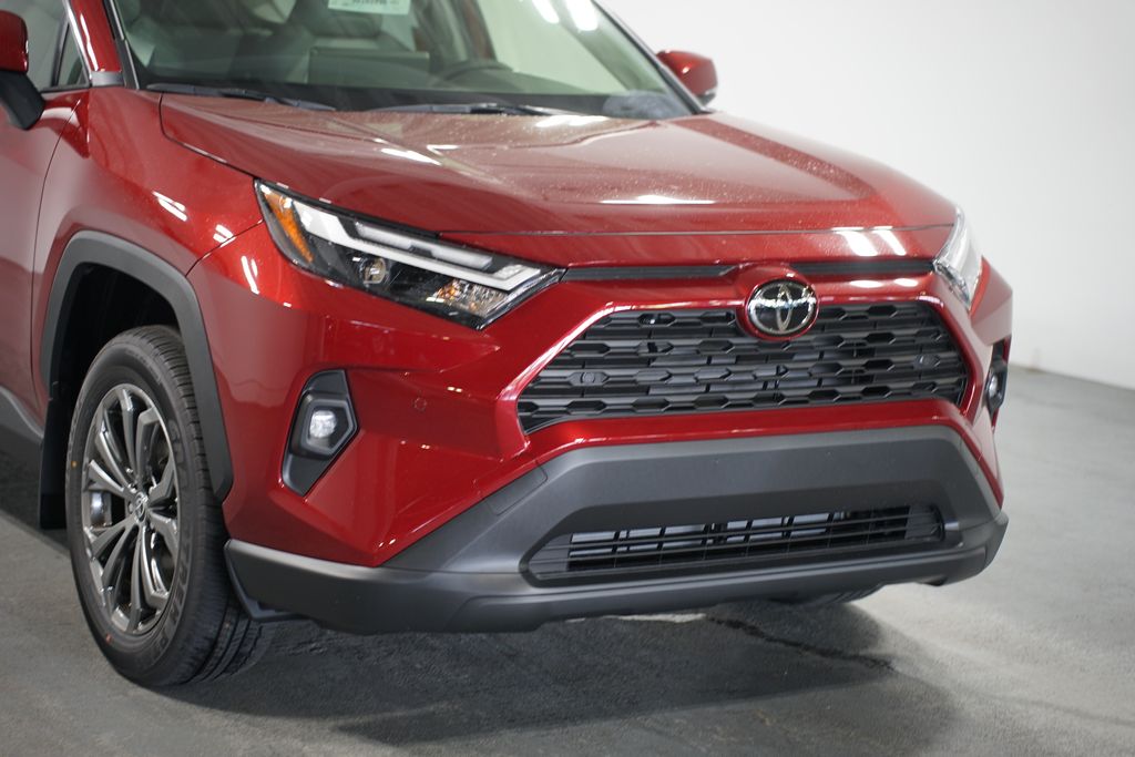 Thumbnail: 2025 Toyota RAV4 - 4