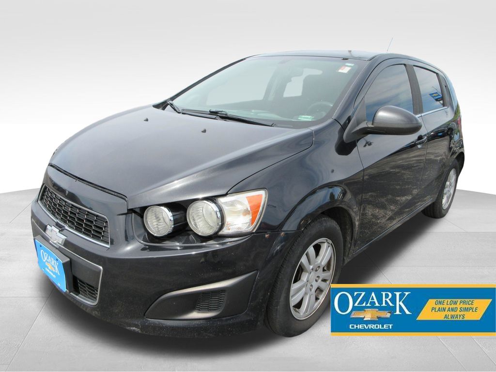 2014 Chevrolet Sonic LT Hatchback FWD