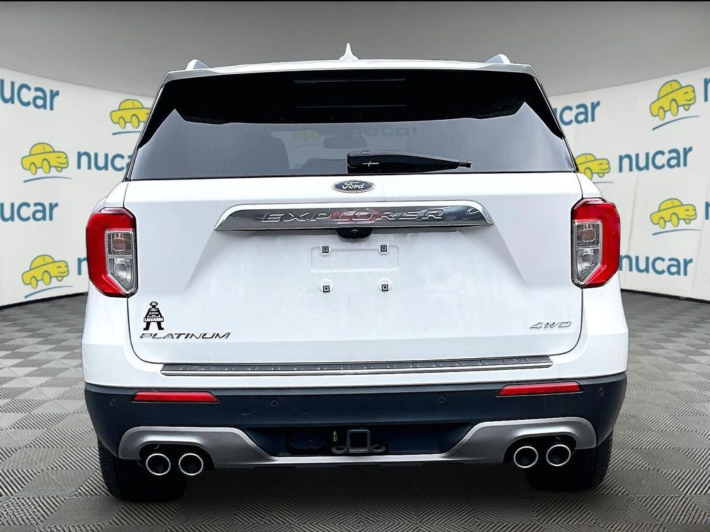 2022 Ford Explorer — photo 7