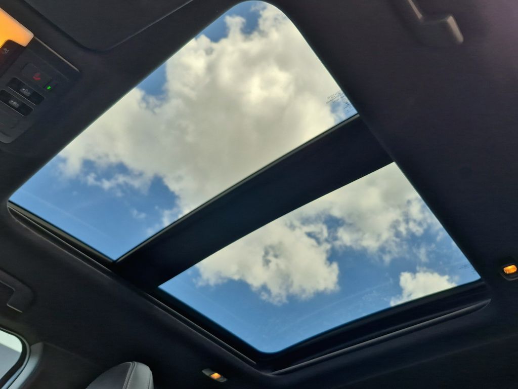 2022 Mitsubishi Outlander SE Launch Edition Gray at North Houston Mitsubishi
