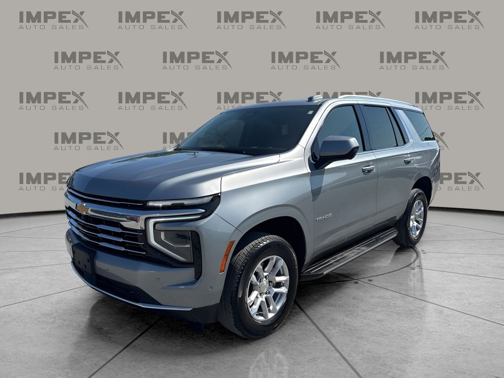 Sterling Gray Metallic 2025 Chevrolet Tahoe LT 4WD SUV / Crossover Four-Wheel Drive