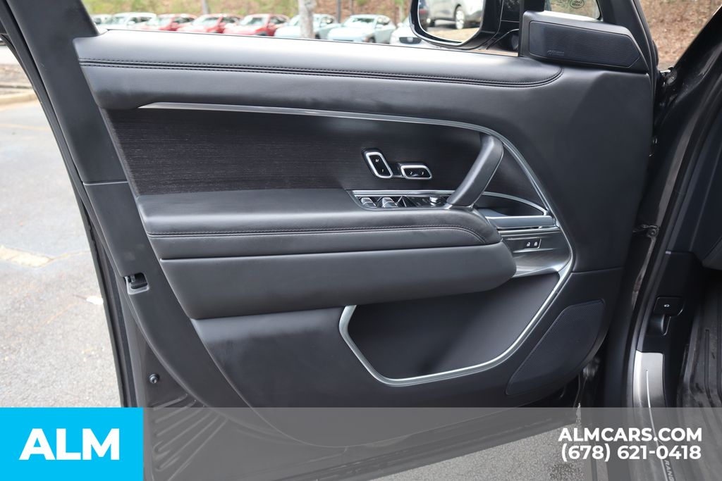 Used 2025 Gray Land Rover SE image 11