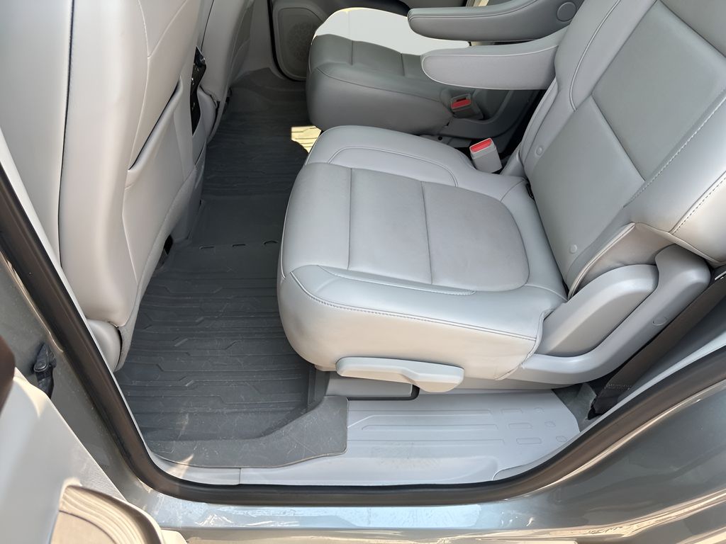 Used Car 2023 Gmc Acadia  Slt For Sale In Austin, Texas