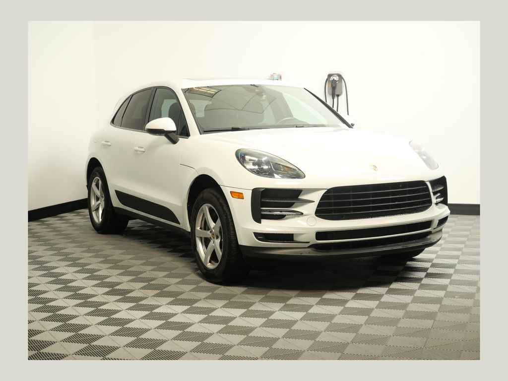 White 2021 Porsche Macan SUV / Crossover All-Wheel Drive 7-Speed Automatic