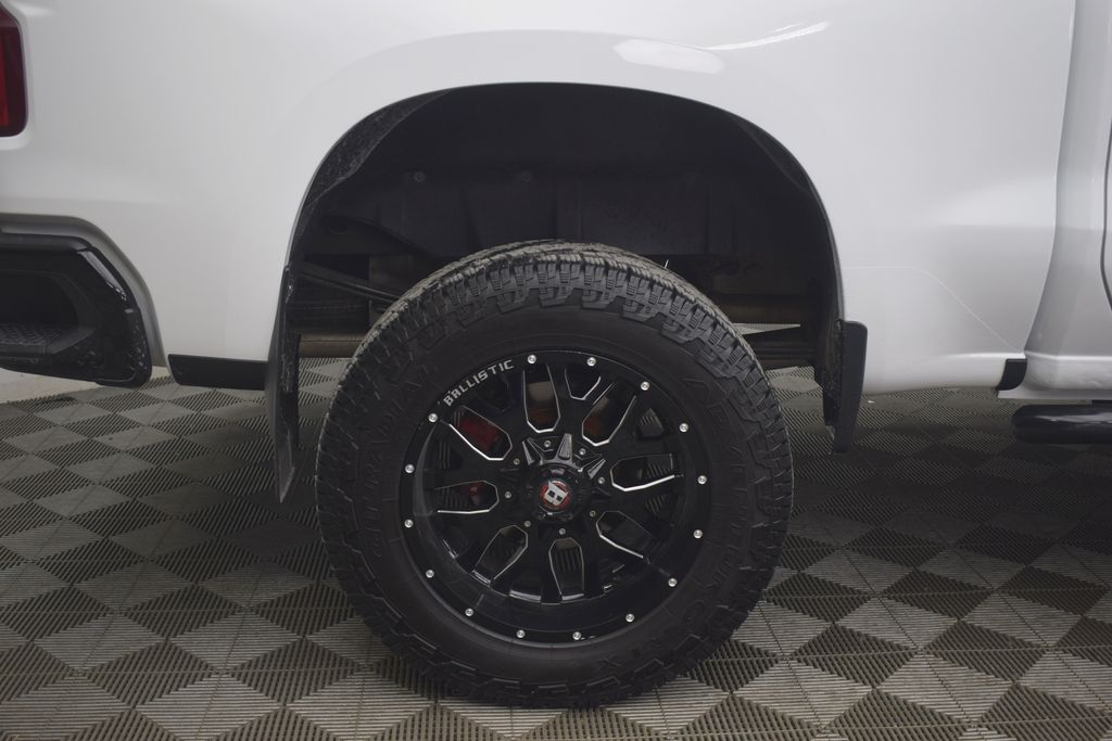 used 2019 Chevrolet Silverado 1500 car, priced at $30,000