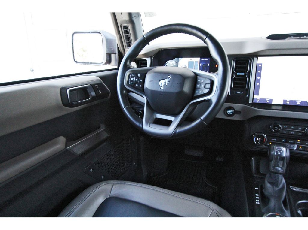 2023 Ford Bronco Wildtrak - 7