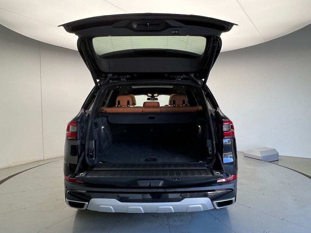 Thumbnail: 2022 BMW X5 - 5