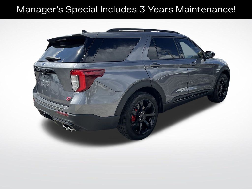 2021 Ford Explorer ST 5