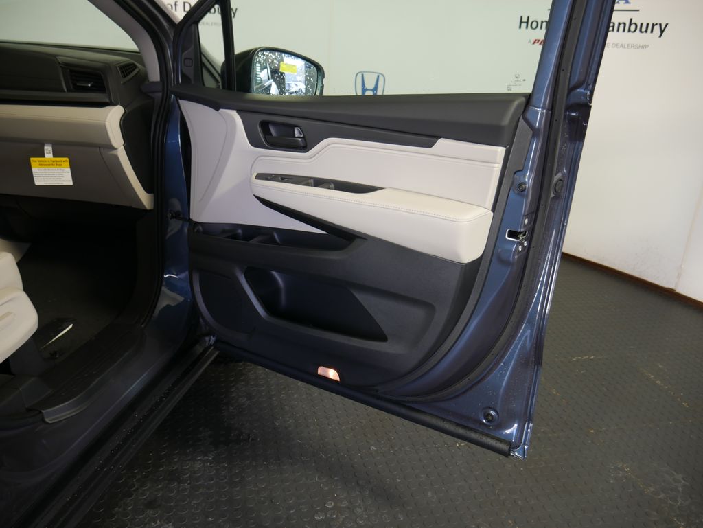 Thumbnail: 2026 Honda Odyssey - 5