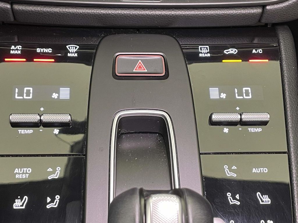 2023 Porsche Macan Base  at Audi Porsche Sewickley