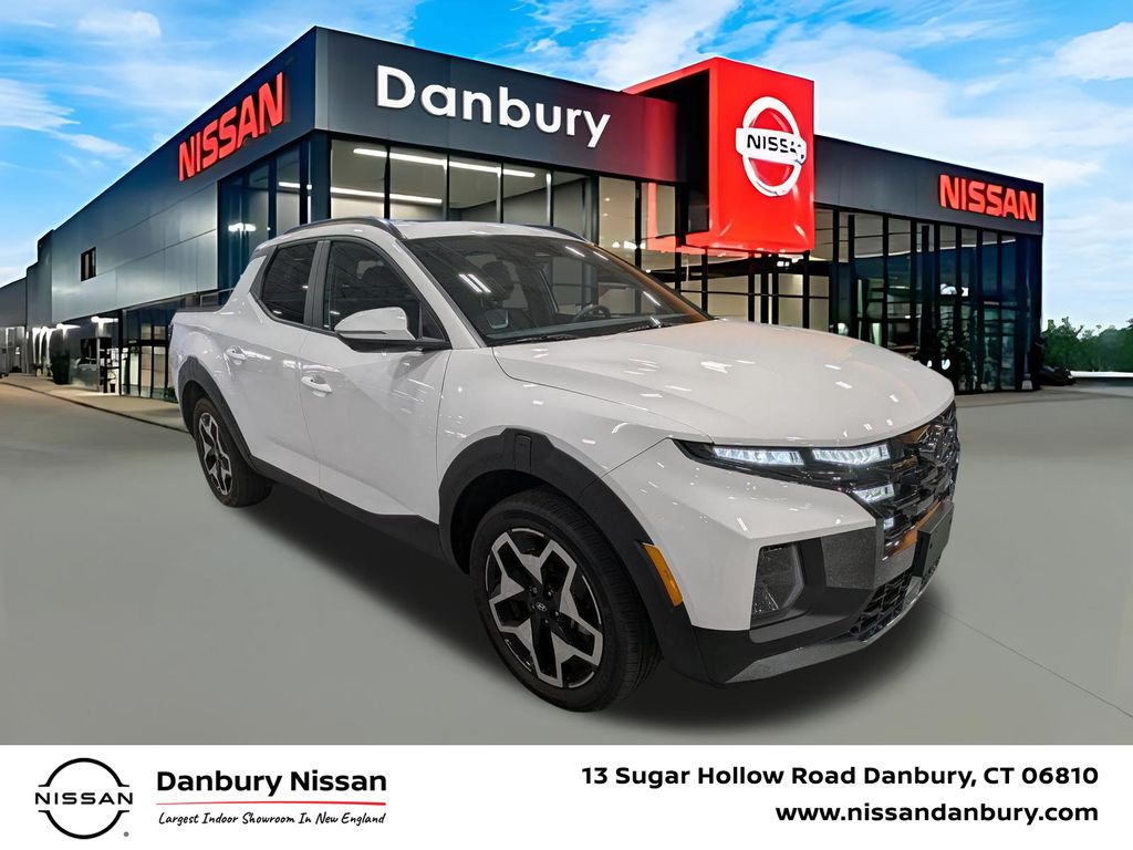 Atlas White 2024 Hyundai Santa Cruz Limited Crew Cab AWD Pickup Truck All-Wheel Drive Automatic