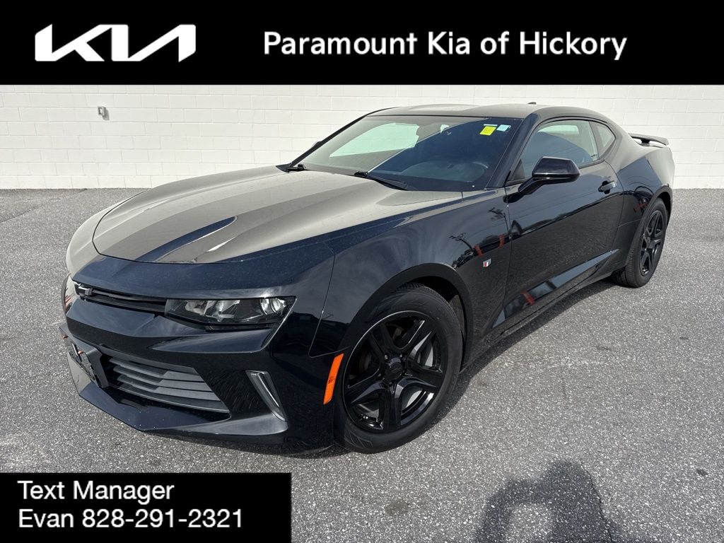 2017 Chevrolet Camaro 1LT Coupe RWD