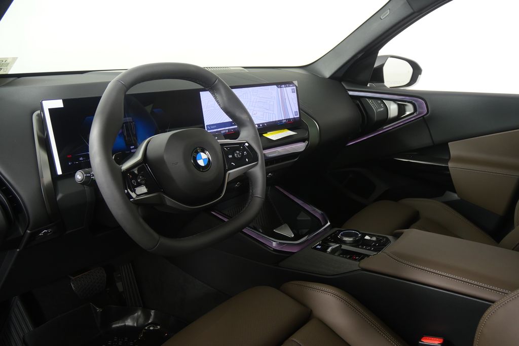 Thumbnail: 2026 BMW X3 - 12