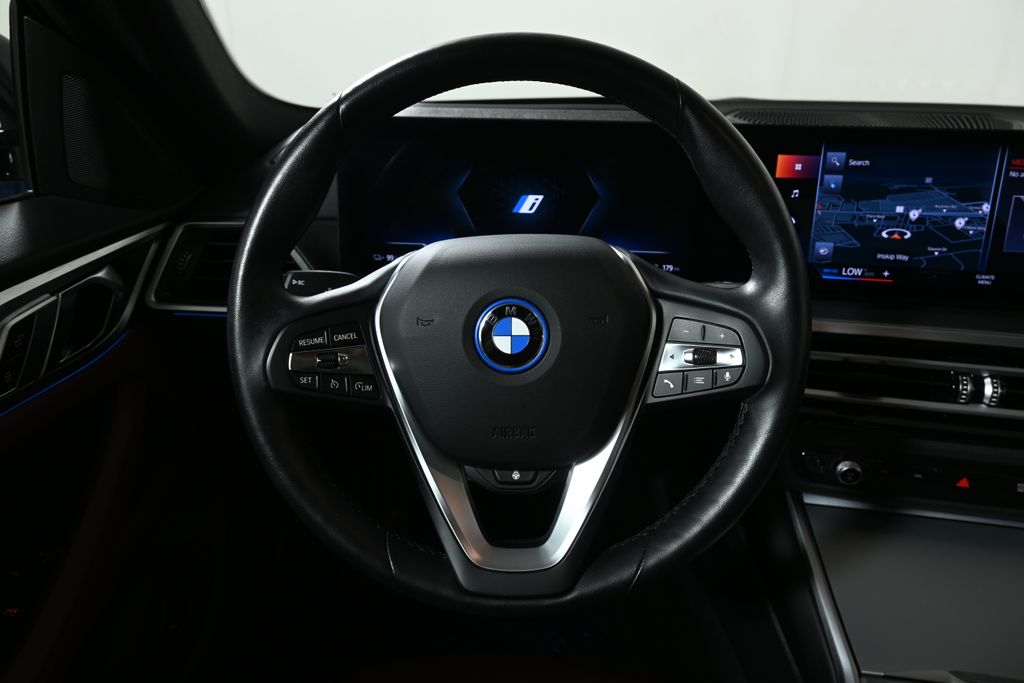 Thumbnail: 2023 BMW i4 - 17