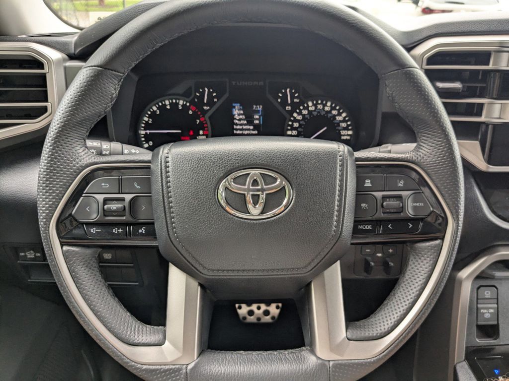 2024 Toyota Tundra SR5