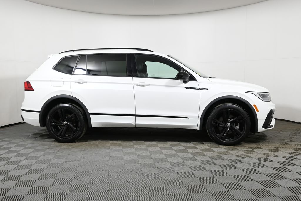 Thumbnail: 2023 Volkswagen Tiguan - 9