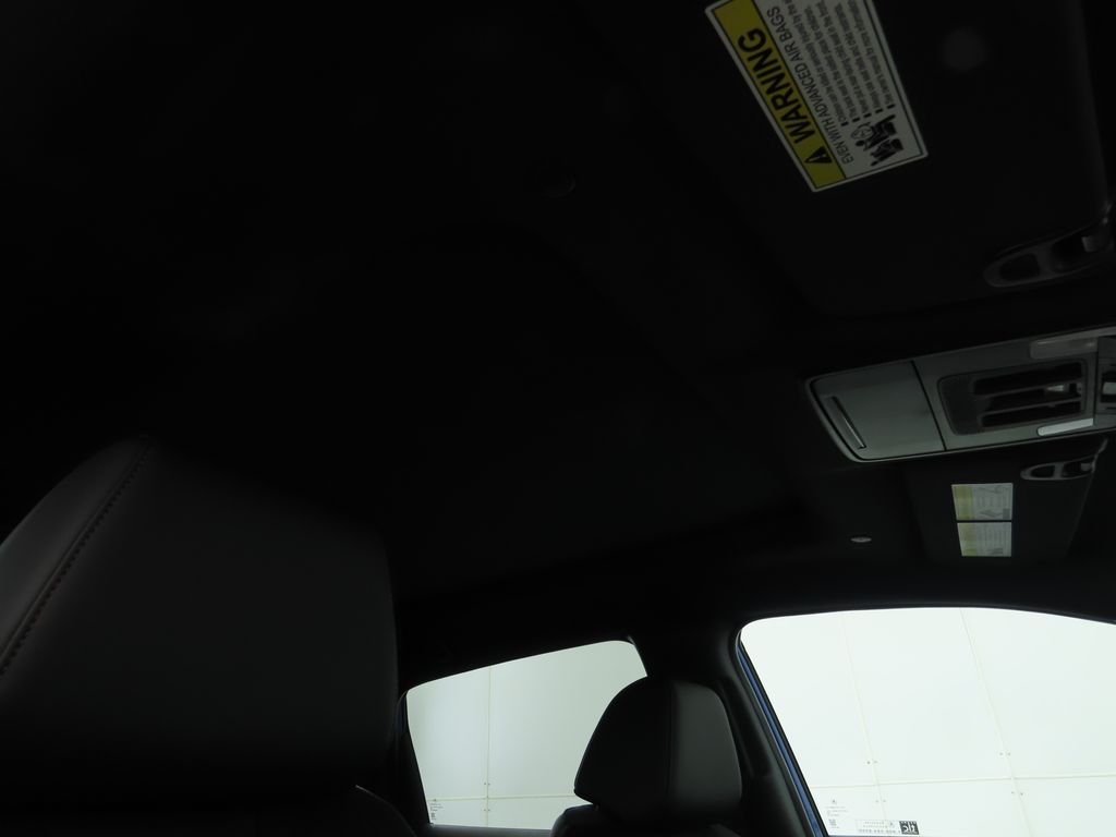 Thumbnail: 2025 Acura ADX - 19