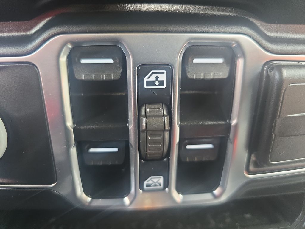 Used 2023 Jeep Wrangler SUV