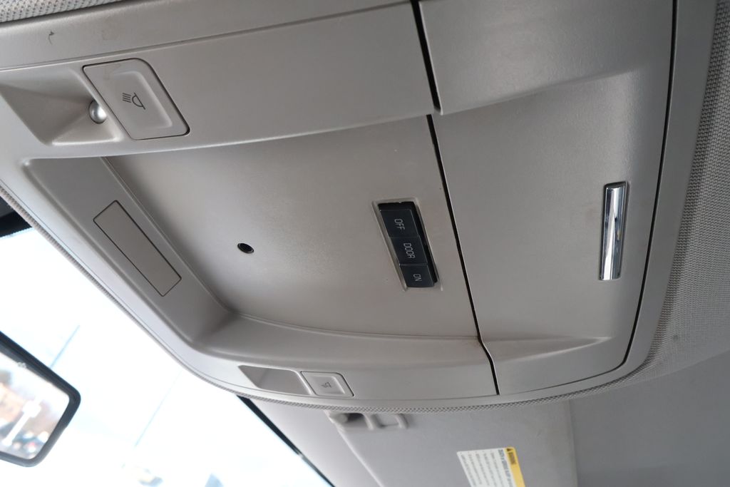 Thumbnail: 2017 Chevrolet Silverado 2500 - 27