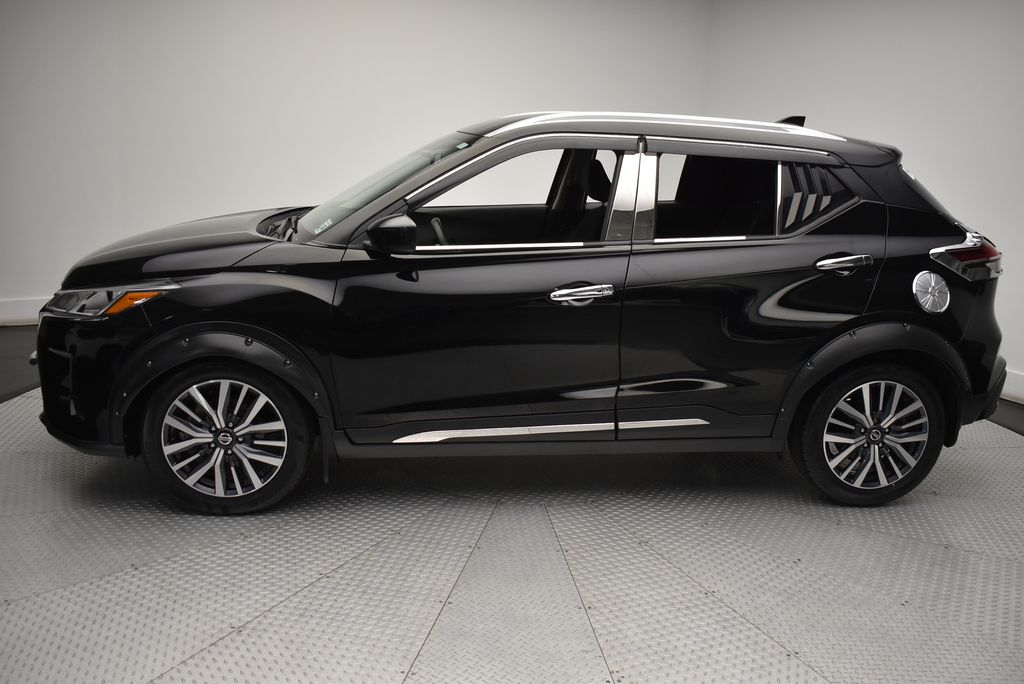 2021 Nissan Kicks SV 8