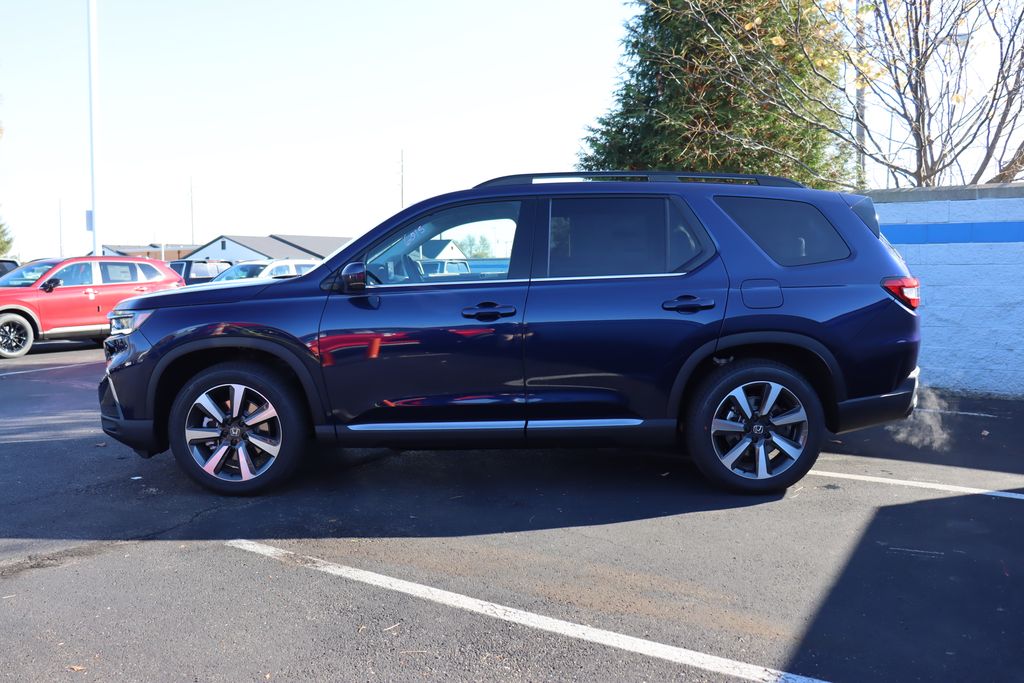 2025 Honda Pilot Touring 2