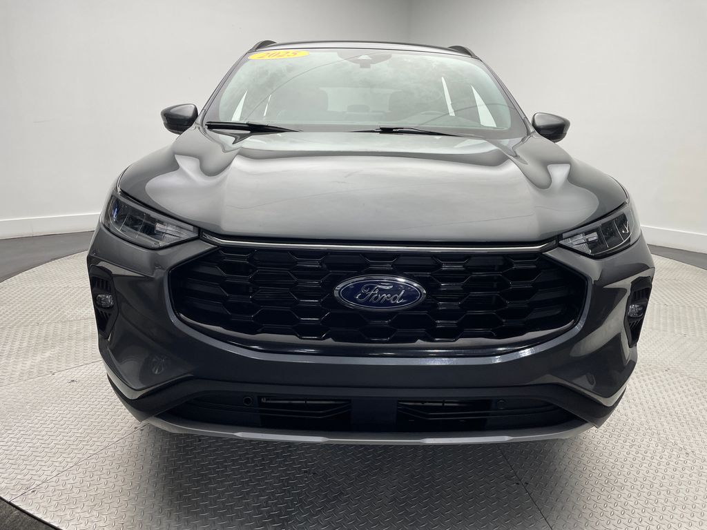 Thumbnail: 2025 Ford Escape - 2