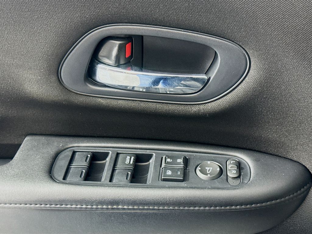 Used Car 2016 Honda Hr-v  Lx For Sale Under $15,000 In Austin, Texas