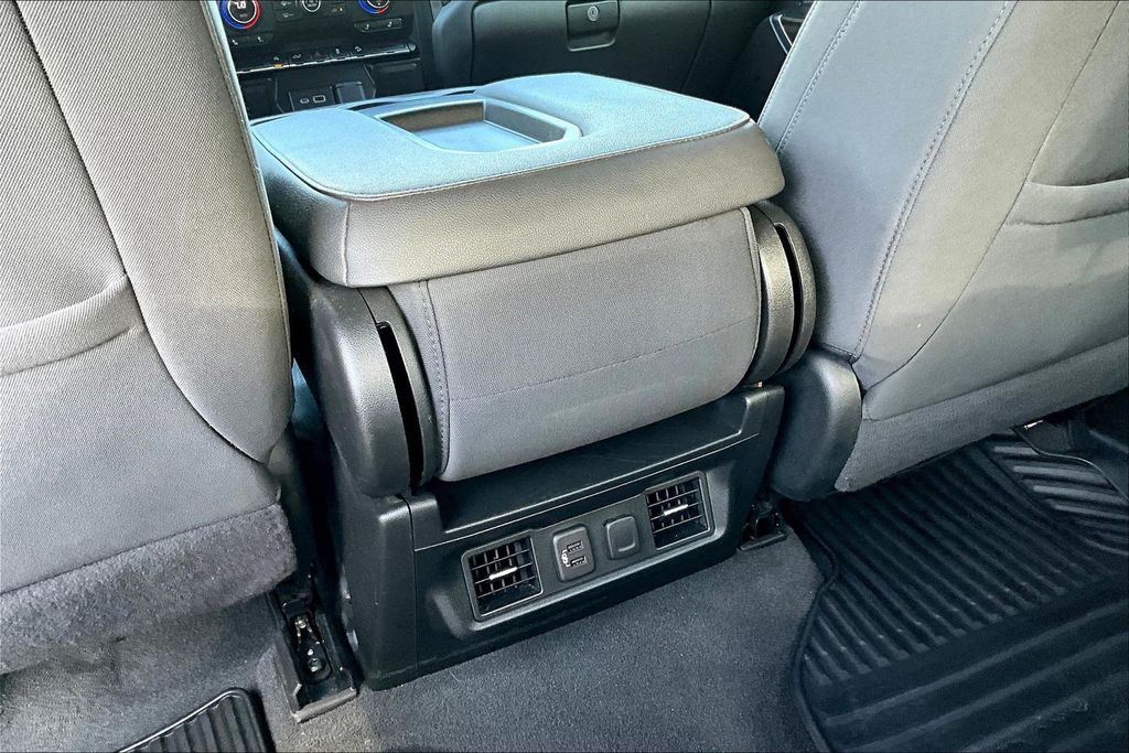2021 Chevrolet Silverado 1500 LT - 10