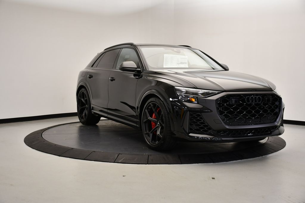 Thumbnail: 2025 Audi RS Q8 - 7
