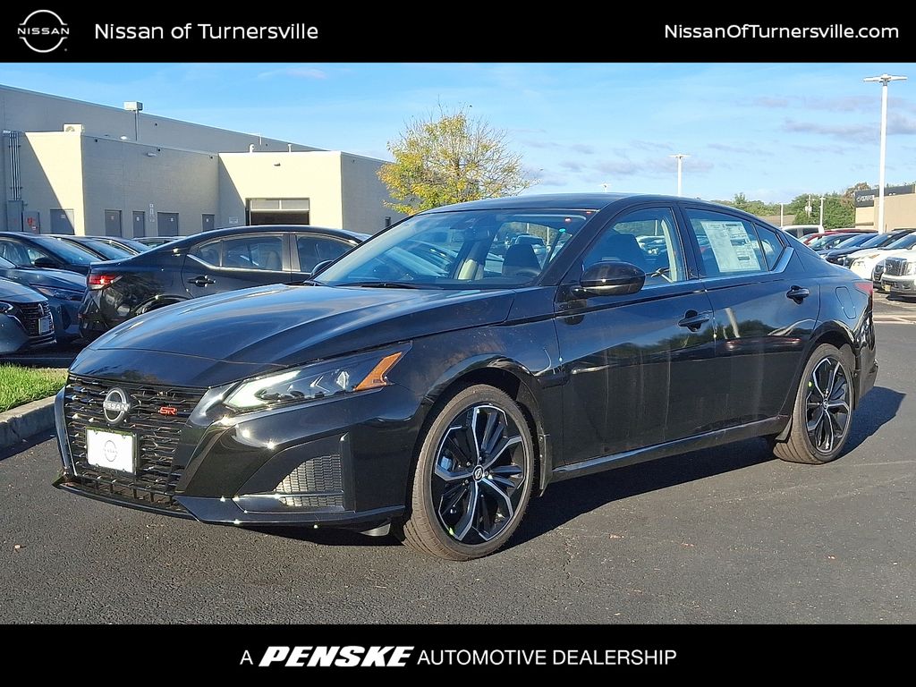 Thumbnail: 2025 Nissan Altima - 1