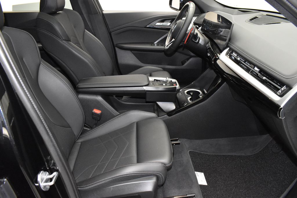 Thumbnail: 2024 BMW X1 - 24