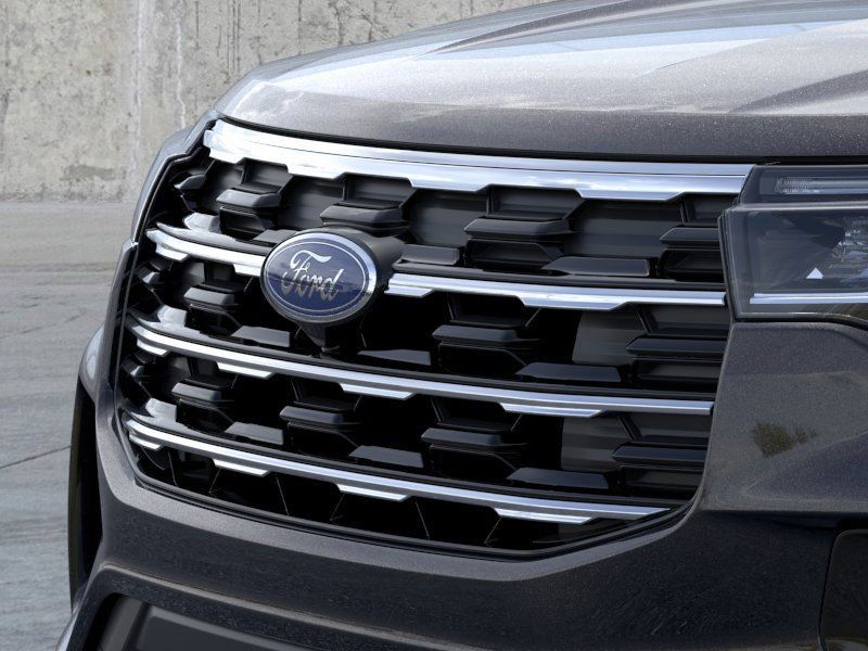 2025 Ford Explorer Active 18