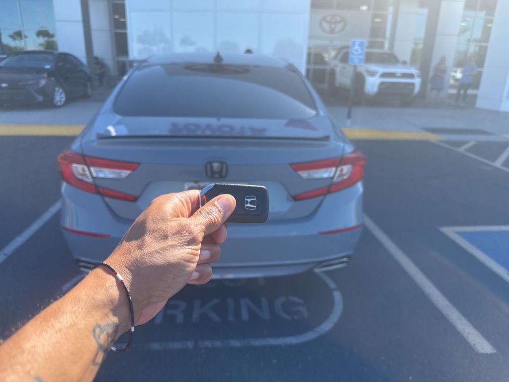 Thumbnail: 2022 Honda Accord - 4