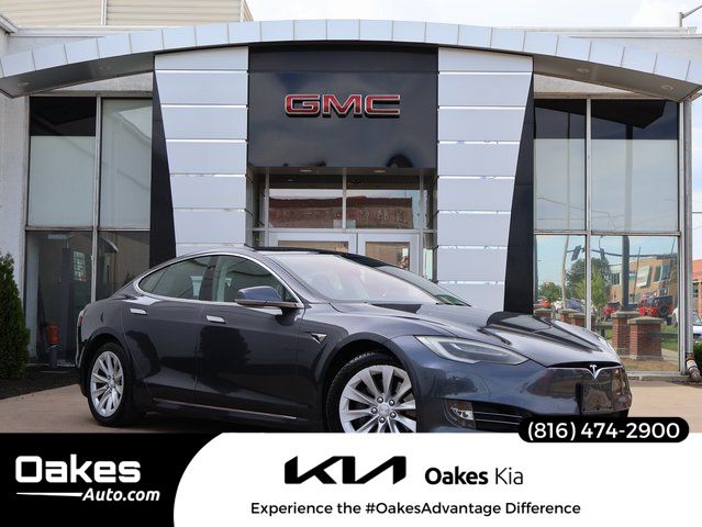 2018 Tesla Model S  Sedán Tracción en las cuatro ruedas 1 velocidad Automática