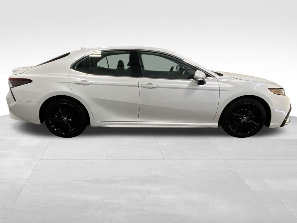 2023 Toyota Camry XSE photo 2