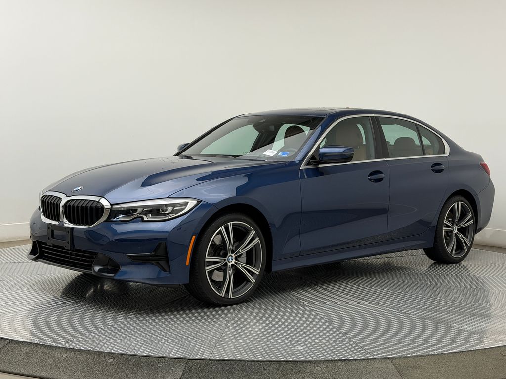 Thumbnail: 2021 BMW 3 Series - 4