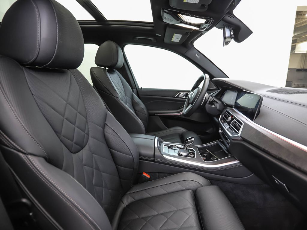 Thumbnail: 2023 BMW X5 - 31