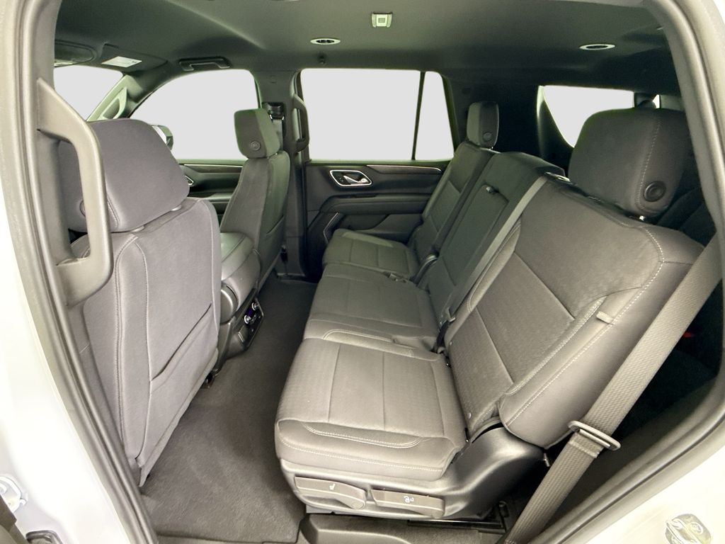 Thumbnail: 2024 Chevrolet Tahoe - 19