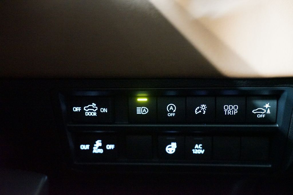 Thumbnail: 2026 Toyota Tundra - 26