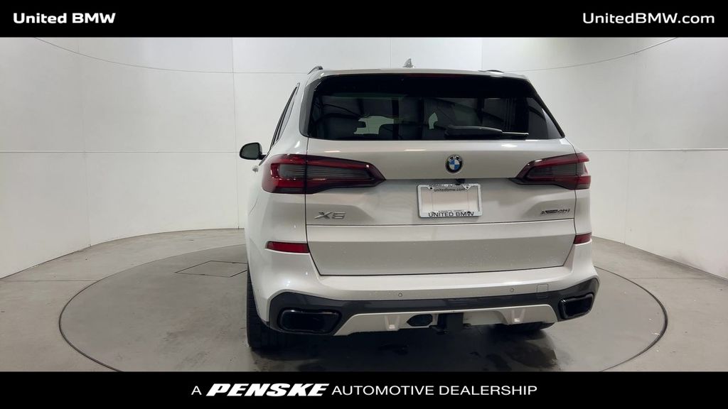 Thumbnail: 2022 BMW X5 - 7