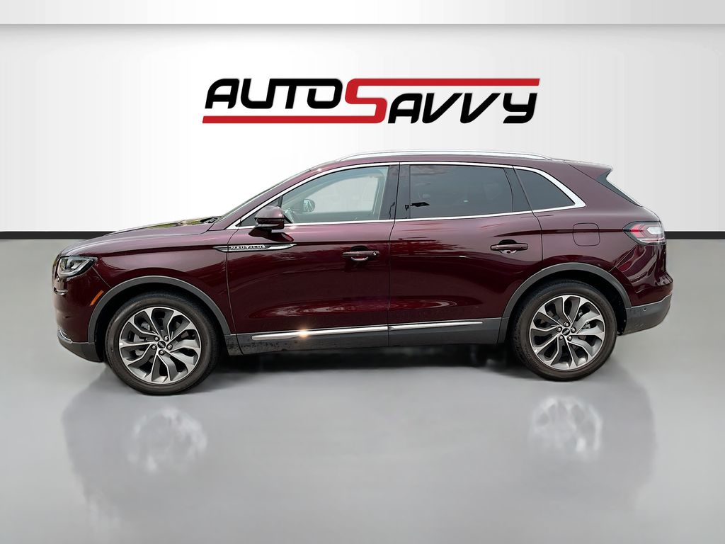 Used 2023 Red Lincoln Reserve image 4